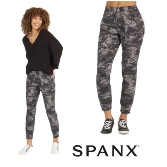 Spanx stretch twill camouflage cargo joggers black gray size XS New - Picture 1 of 13